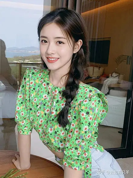 折纸引擎海报
